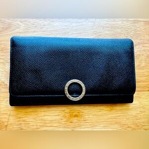 BVLGARI Large Wallet Black (Pebble Leather) (OFFERS WELCOME)